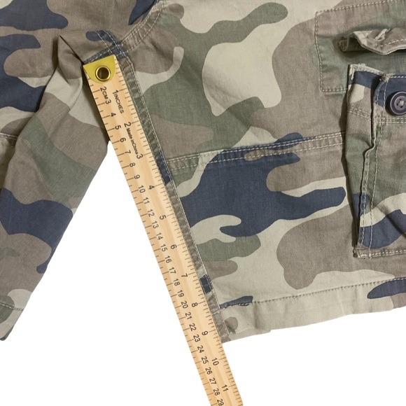 AERO Camouflage Stretch Cargo Shorts Men Size 28W NWT Inseam 9.5” - Picture 5 of 8